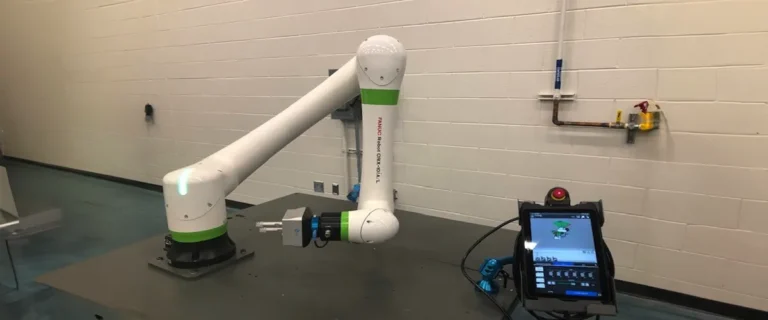 Fanuc CRX robot